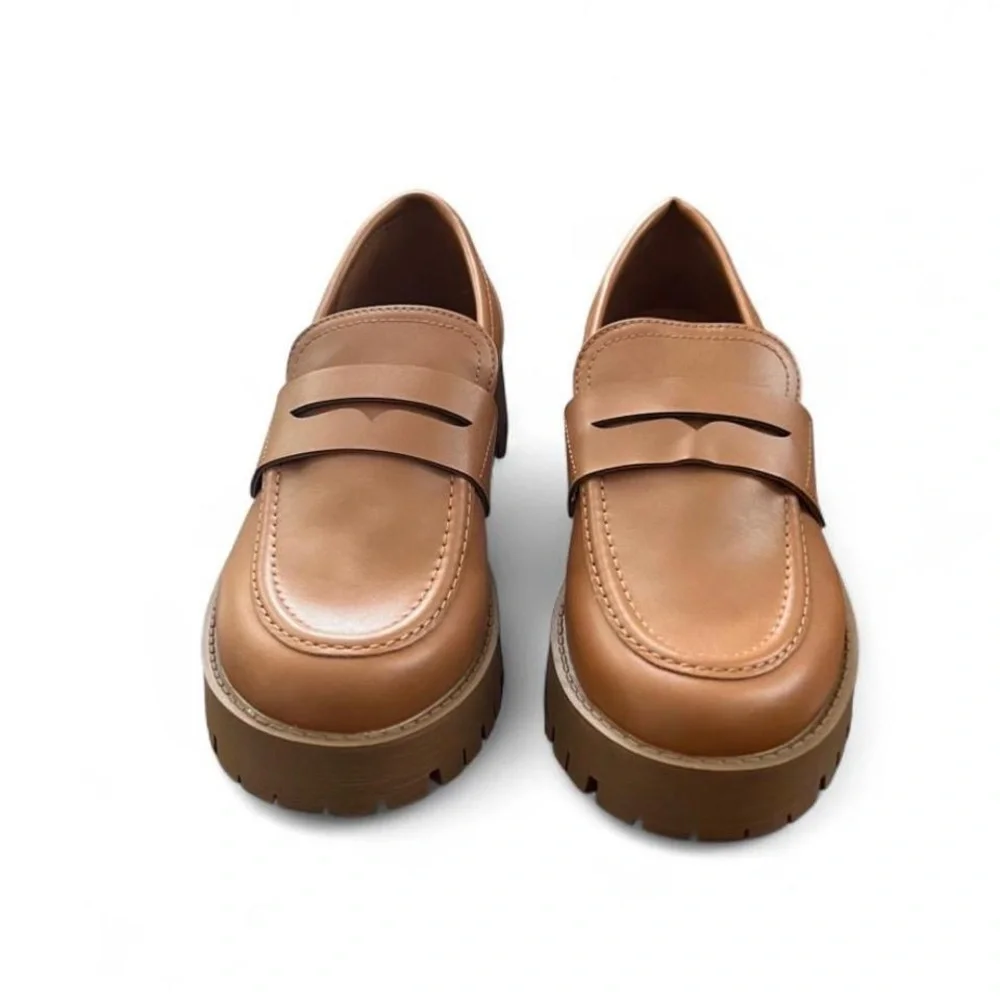 Women’s Classic Platform Penny Loafers in Brown (NWOT) - Picture 2 of 5